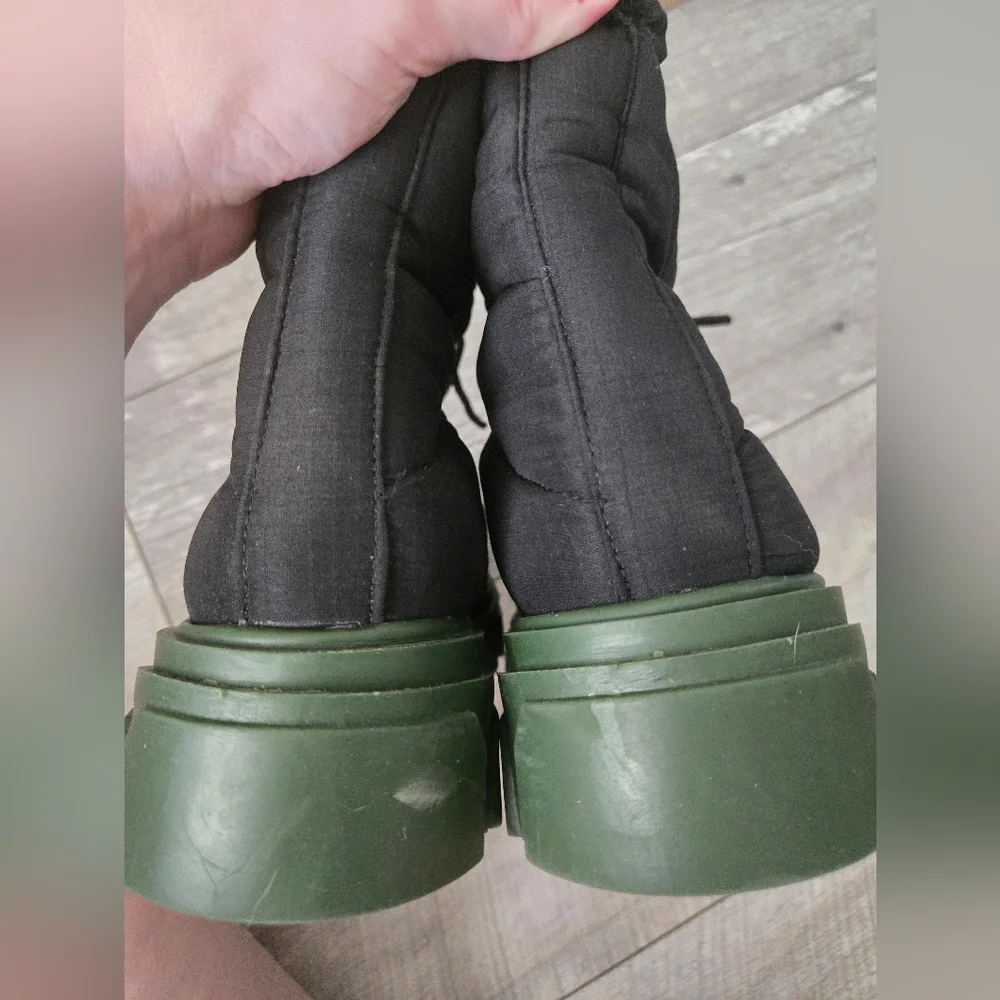 FARM RIO Lug Sole Bootie size 8
